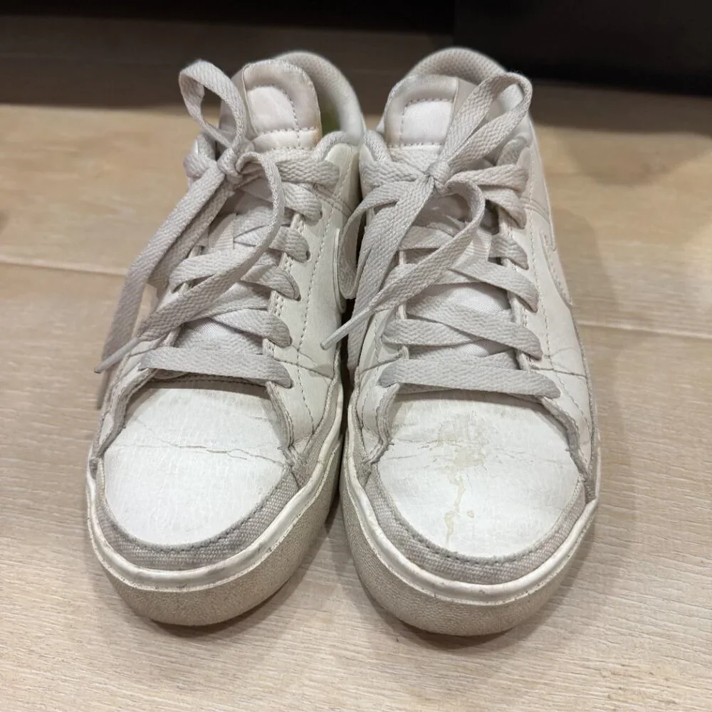 Nike Court Legacy Size 5